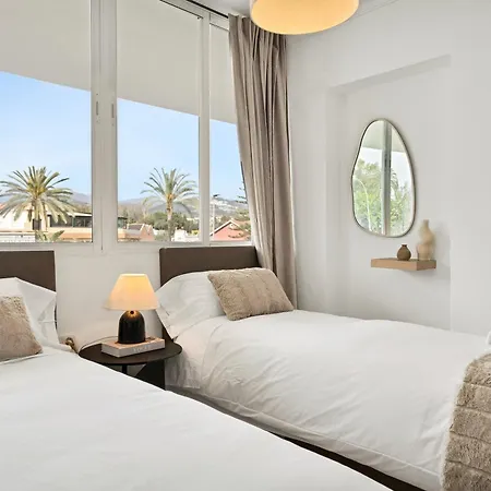 Beachfront - Exclusivo En Primera Linea De Playa דירה מארבלה